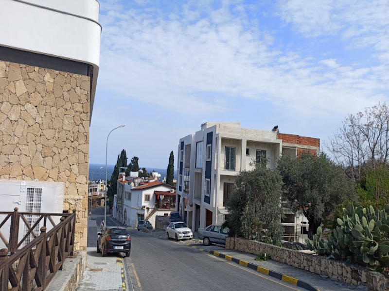 Lapta merkez´de uygun fiyatlı daireler Remax Golden Cyprus