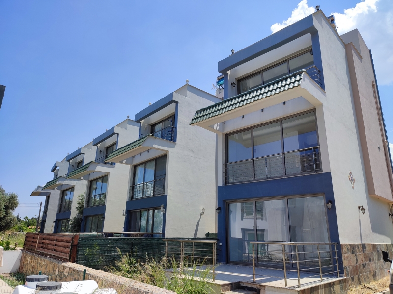 Deniz Manzaralı 3+1 Satılık Villa Remax Golden Cyprus