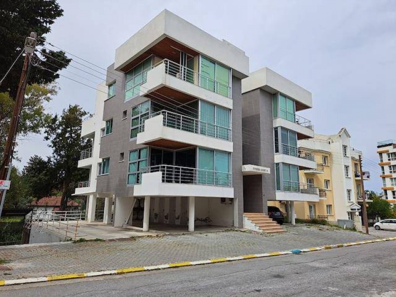 1+1 Apartment for sale in Kyrenia Center Remax Golden Cyprus