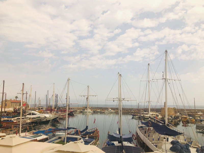 Sizi deniz kokusu ve dalga sesleri ile uyanmaya davet ediyoruz... Remax Golden Cyprus