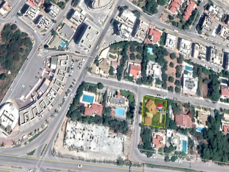 Girne Merkezde Satılık  Villa Remax Golden Cyprus